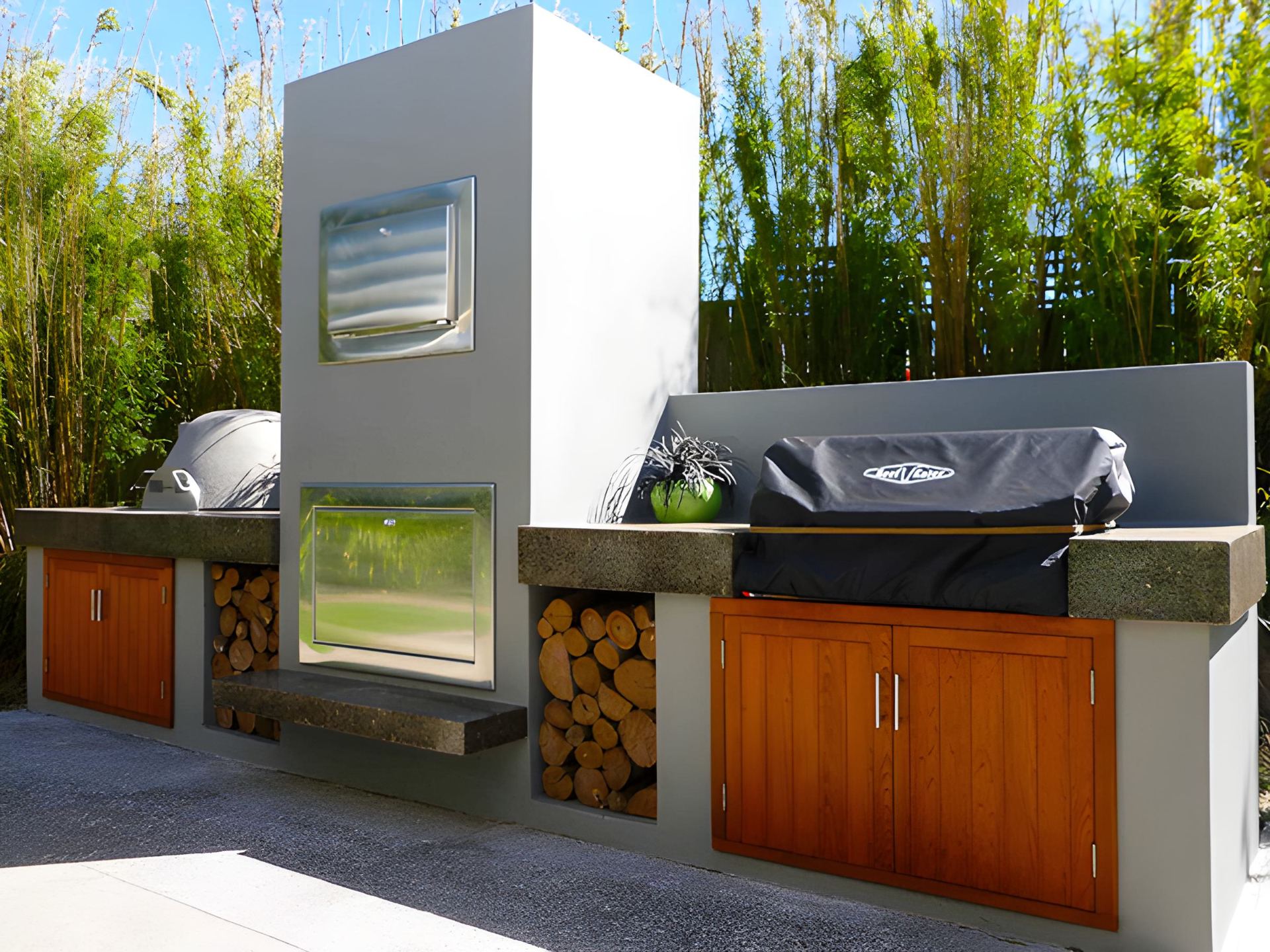 OUTDOOR COOKING